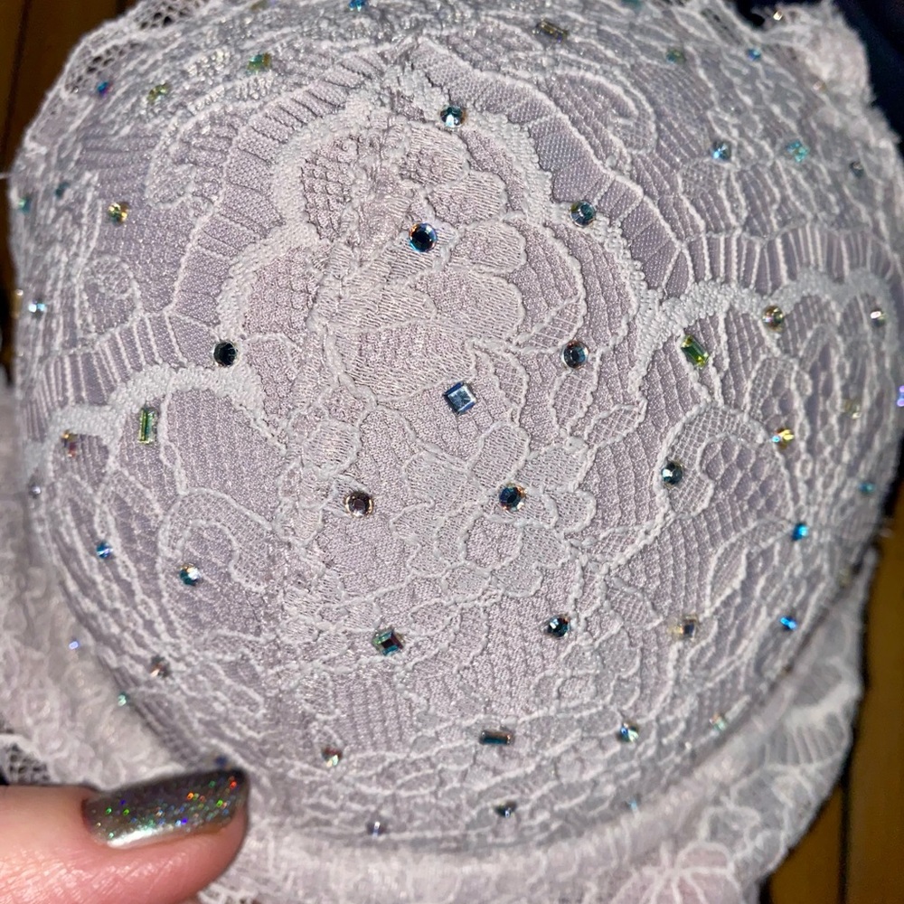 Victoria’s Secret Rhinestone Dream Angels Lined Demi-Lavender Grey 32D
